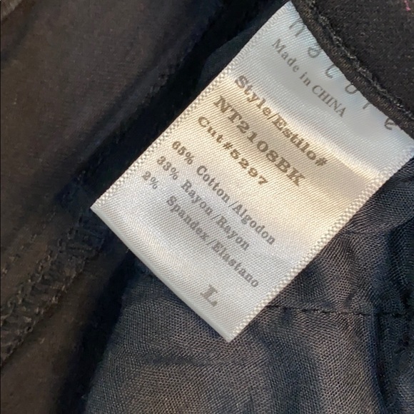 Nature black jean short - Picture 4 of 4